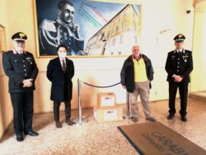 L’UNUCI e AICER donano 1800 mascherine e 10 litri di gel disinfettante ai carabinieri impegnati nell’emergenza covid-19