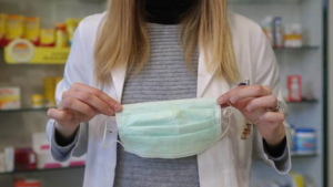 Scandiano, nel weekend mascherine per tutti. Quindici punti di distribuzione sul territorio. Sabato 9 e domenica 10 dalle 10 alle 20