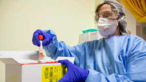 Covid19: in Emilia Romagna 4 morti, 1.192 contagi e 34 nuovi ricoveri. Età media dei positivi 42 anni