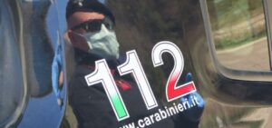 Tenta di seminare i Carabinieri durante un inseguimento. Arrestato