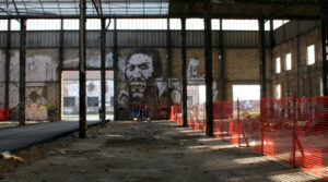 Con due ordinanze, sono stati disposti interventi di bonifica e sicurezza dell’area abbandonata delle ex Officine Reggiane