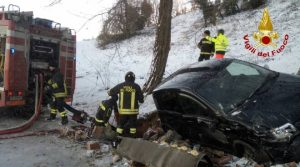 Muore 20enne a Toano dopo un incidente stradale