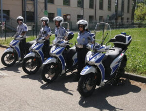 Polizia Locale. Uffici di Reggio Emilia chiusi il 4 e l’11 giugno
