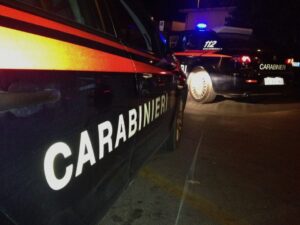 Colpisce una donna col calcio del fucile: cacciatore denunciato