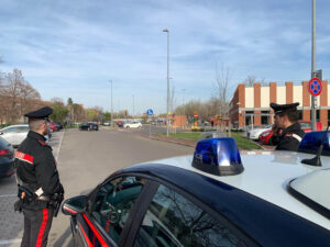Modena (MO). Arrestato dai Carabinieri per furto su autovetture