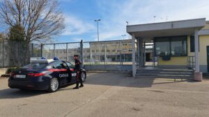 Tentato furto nella notte a Reggio Emilia: un arresto