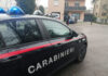 Sperona auto dei Carabinieri per evitare un controllo e ne ferisce due: arrestato