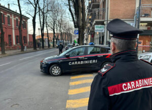 In possesso di crack destinato allo spaccio è denunciato un 54enne