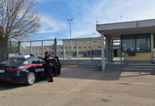 Rapina in farmacia: misure cautelari per 4 minori coinvolti