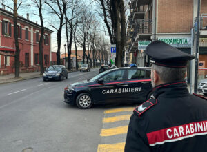 Trovato in possesso di un tirapugni un 17enne  viene denunciato dai Carabinieri