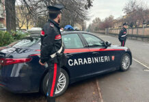 Carabinieri arrestano cittadino moldavo per possesso e fabbricazione di documenti di identificazione falsi
