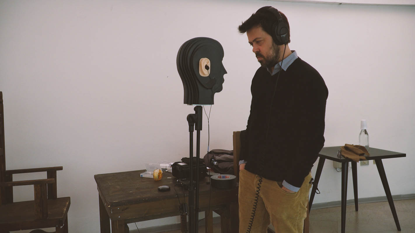 Festival Aperto 2026, alle Officine Reggiane una passeggiata sonora in cuffia